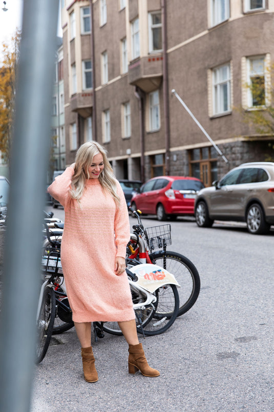 Everyday Knits: Easy Wardrobe Essentials