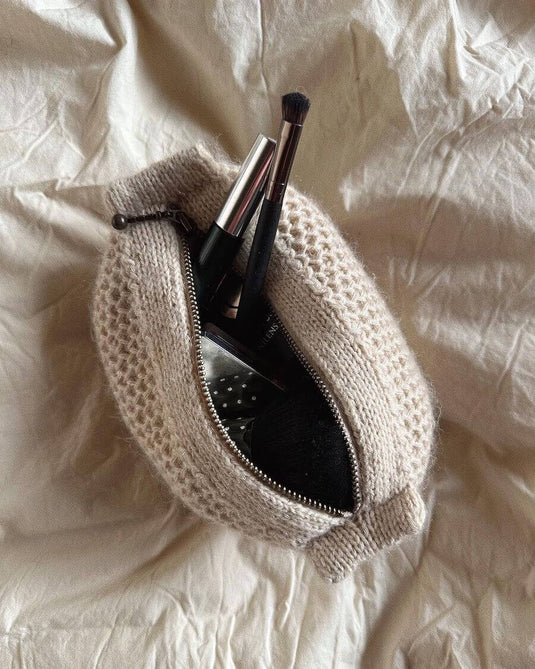 Honey Clutch Pattern