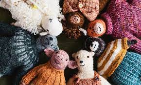 Mouche and Friends