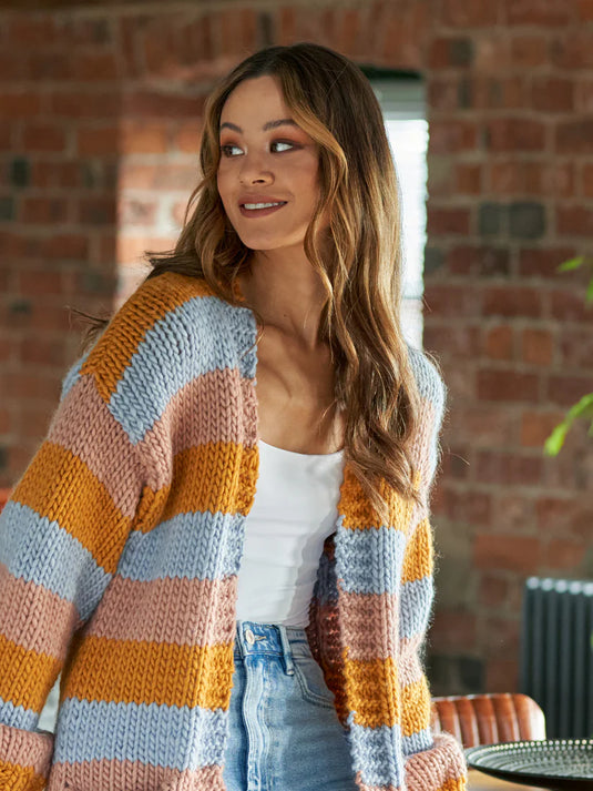 Knit. Flow. Grow.
